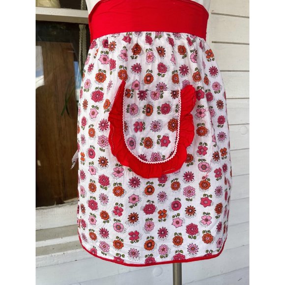 Vintage Cotton Red Flower Half Apron Retro - Picture 3 of 6